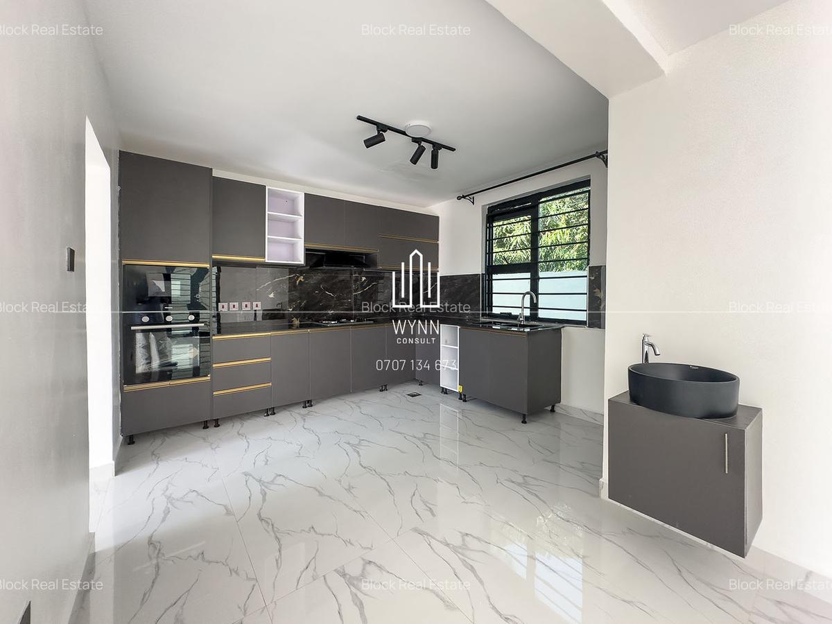 5 Bed Villa with En Suite in Ruiru - 6