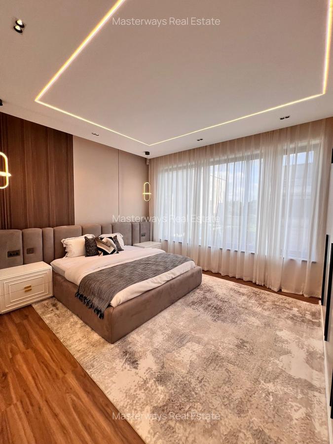 5 Bed Villa with En Suite in Runda - 7