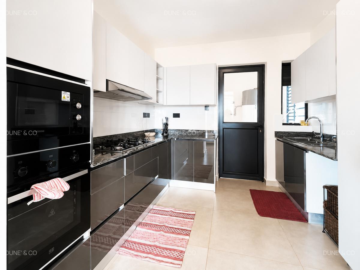 Furnished 3 Bed Apartment with En Suite in Westlands Area - 6