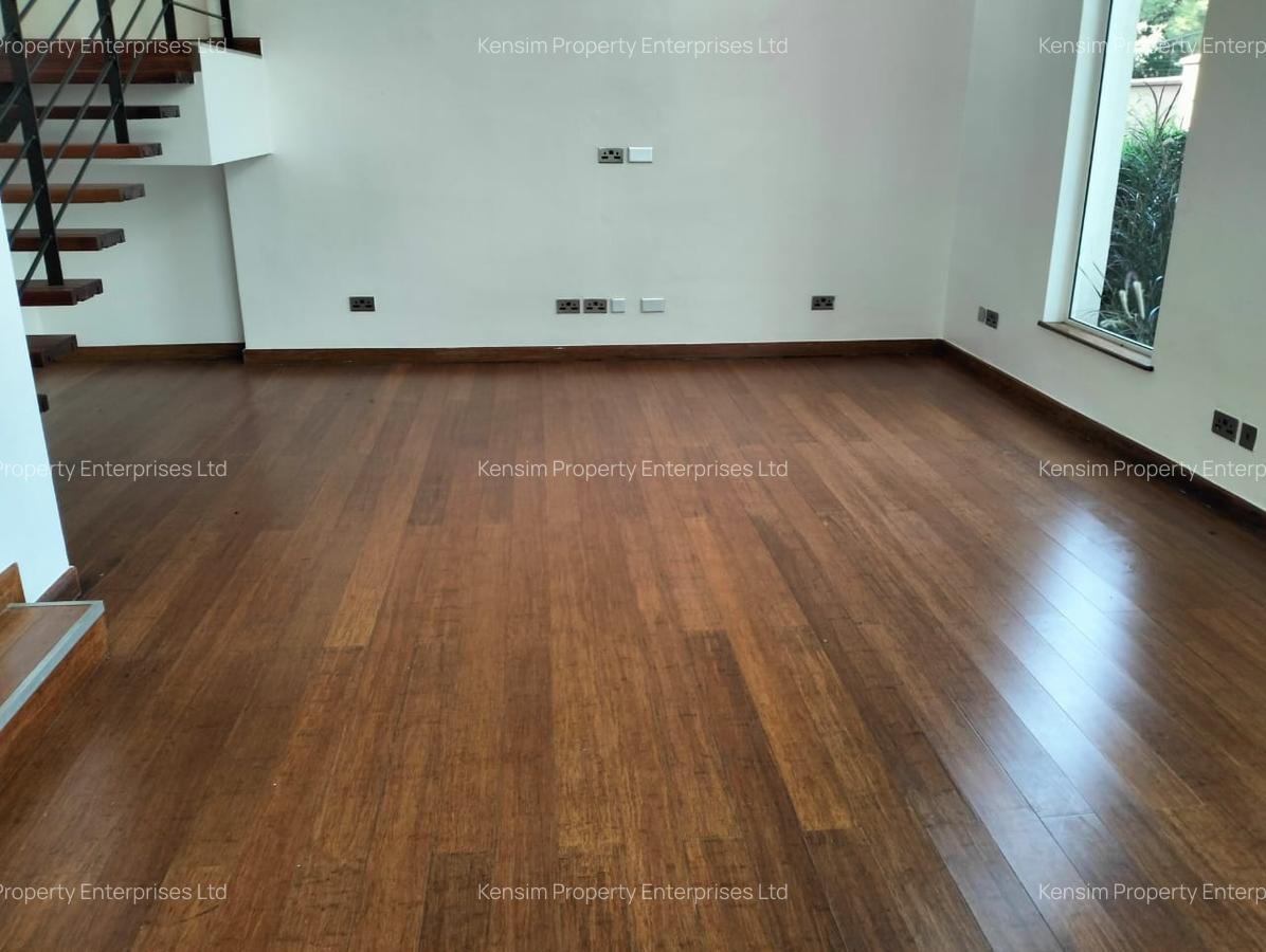 4 Bed Townhouse with En Suite in Lavington - 8