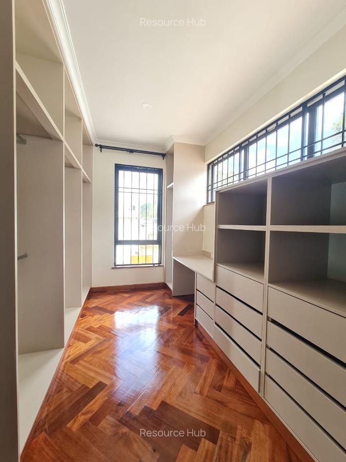 6 Bed House with En Suite at Loresho - 13