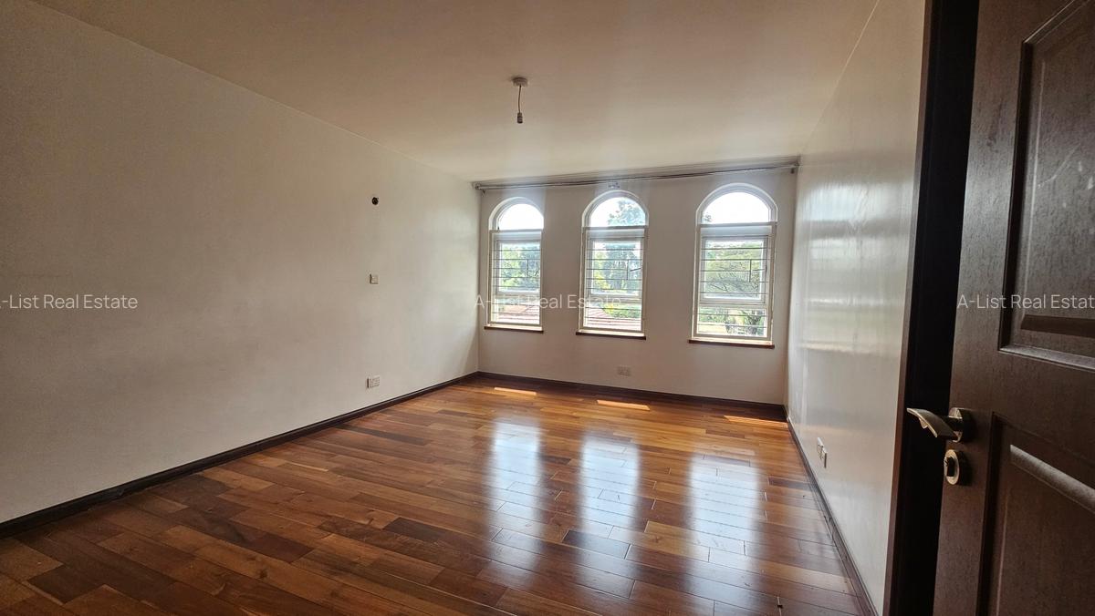 5 Bed Villa with En Suite at Amboseli Road - 16