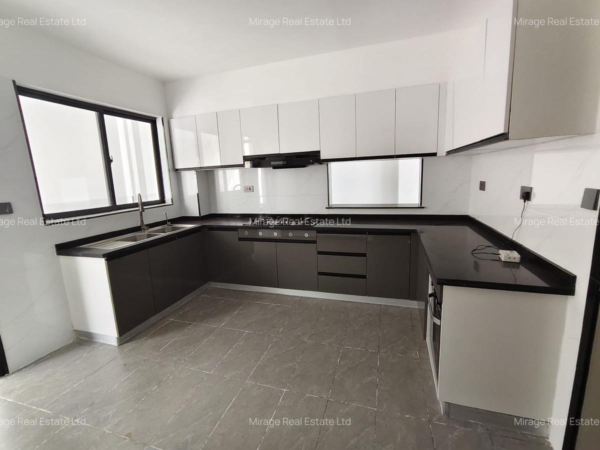 5 Bed Apartment with En Suite in Kileleshwa - 1