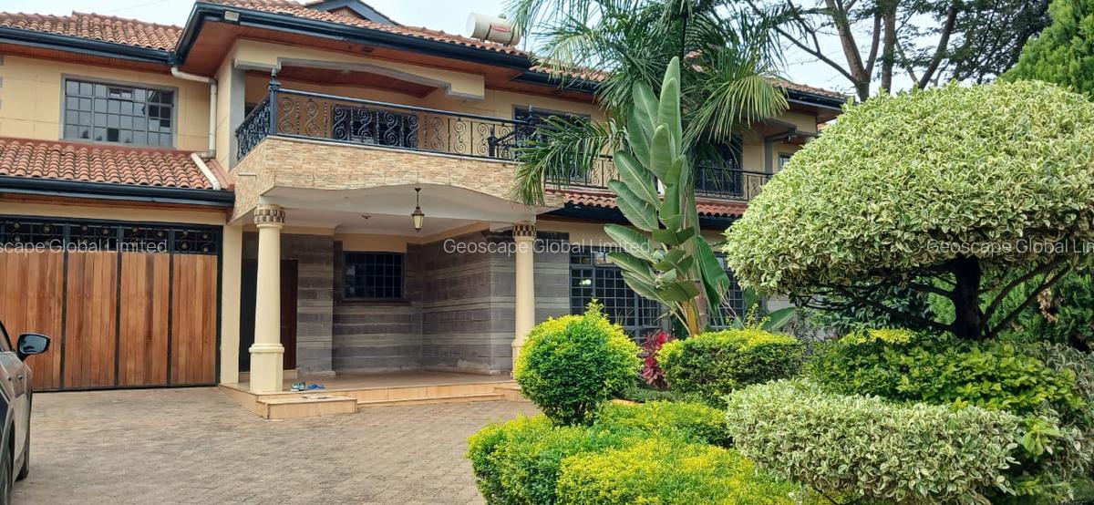 4 Bed House with En Suite in Runda - 4