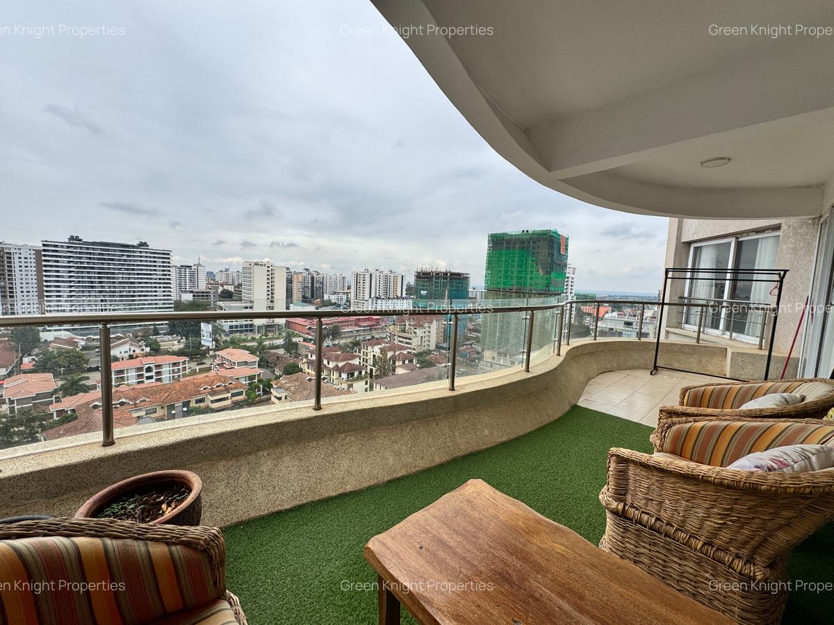 Serviced 2 Bed Apartment with En Suite in Kilimani - 2