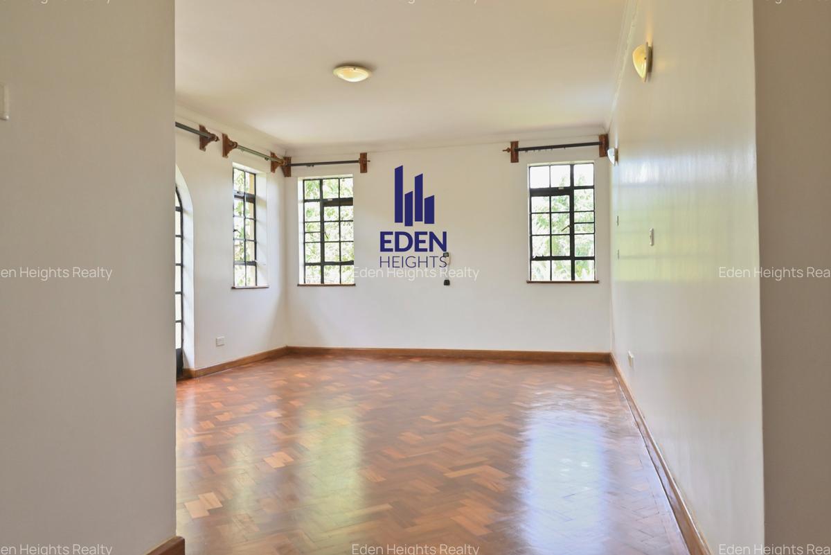 4 Bed Townhouse with En Suite in Kitisuru - 7