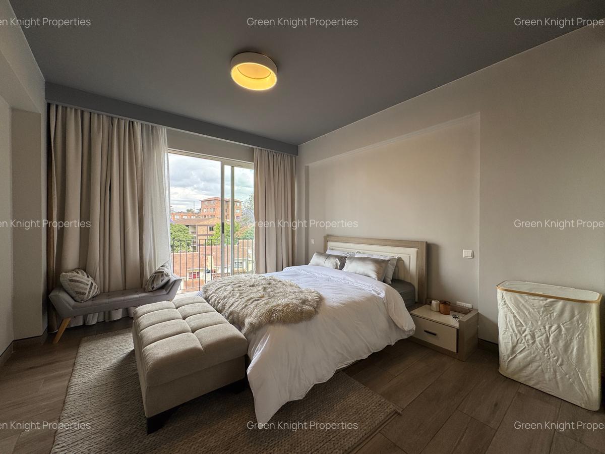 Serviced 2 Bed Apartment with En Suite in Kilimani - 10