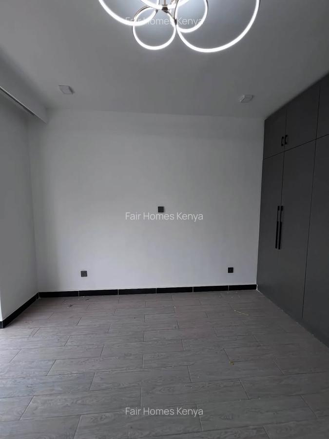 1 Bed Apartment with En Suite at Valley Arcade - 4