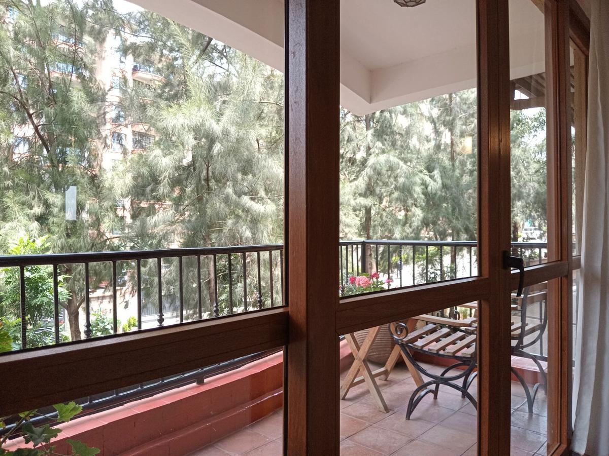 Serviced 2 Bed Apartment with En Suite in Upper Hill - 7