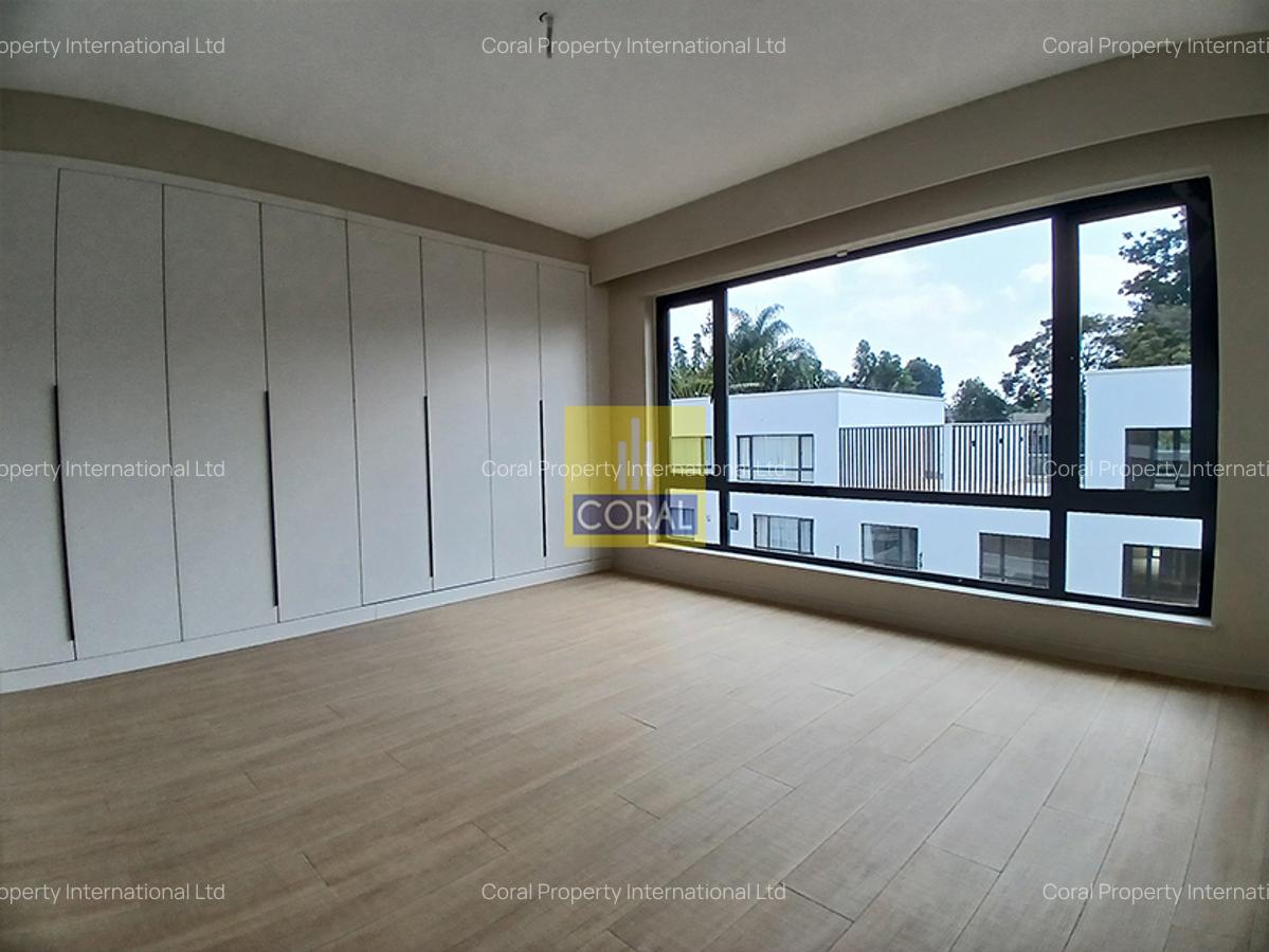 5 Bed House in Kyuna - 14