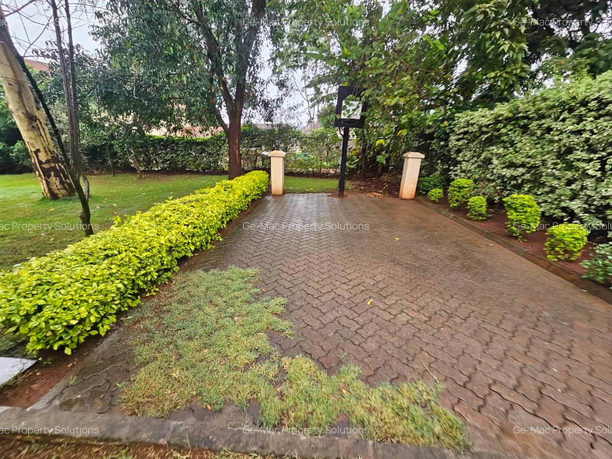 4 Bed Villa with En Suite in Runda - 4