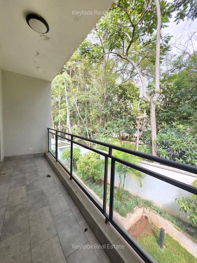 5 Bed Townhouse with En Suite at Off James Gichuru - 10