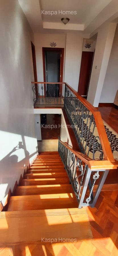 Serviced 4 Bed Apartment with En Suite in Riverside - 15