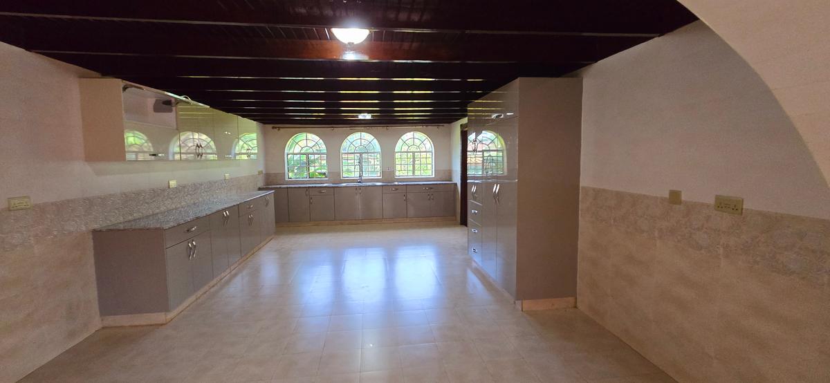 Commercial Property with Service Charge Included at Runda Grove - 18