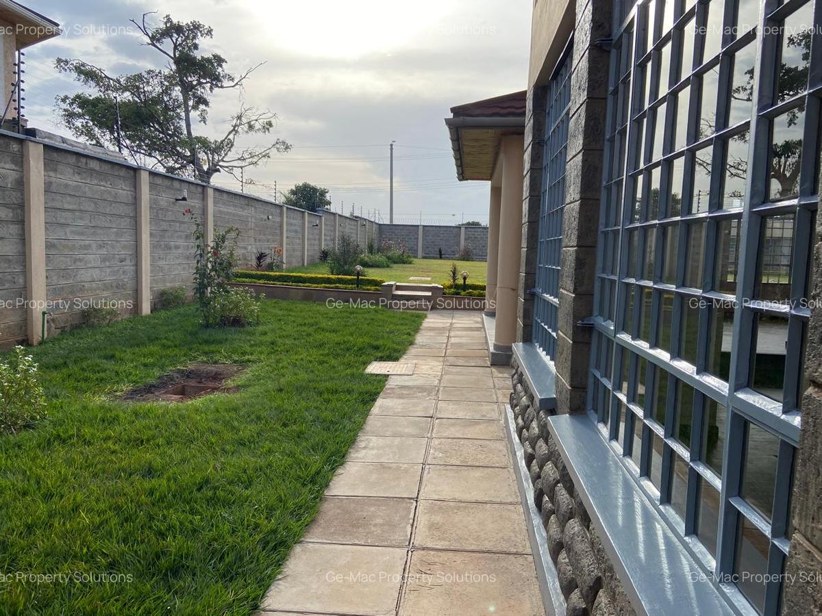 5 Bed House with En Suite in Runda - 6