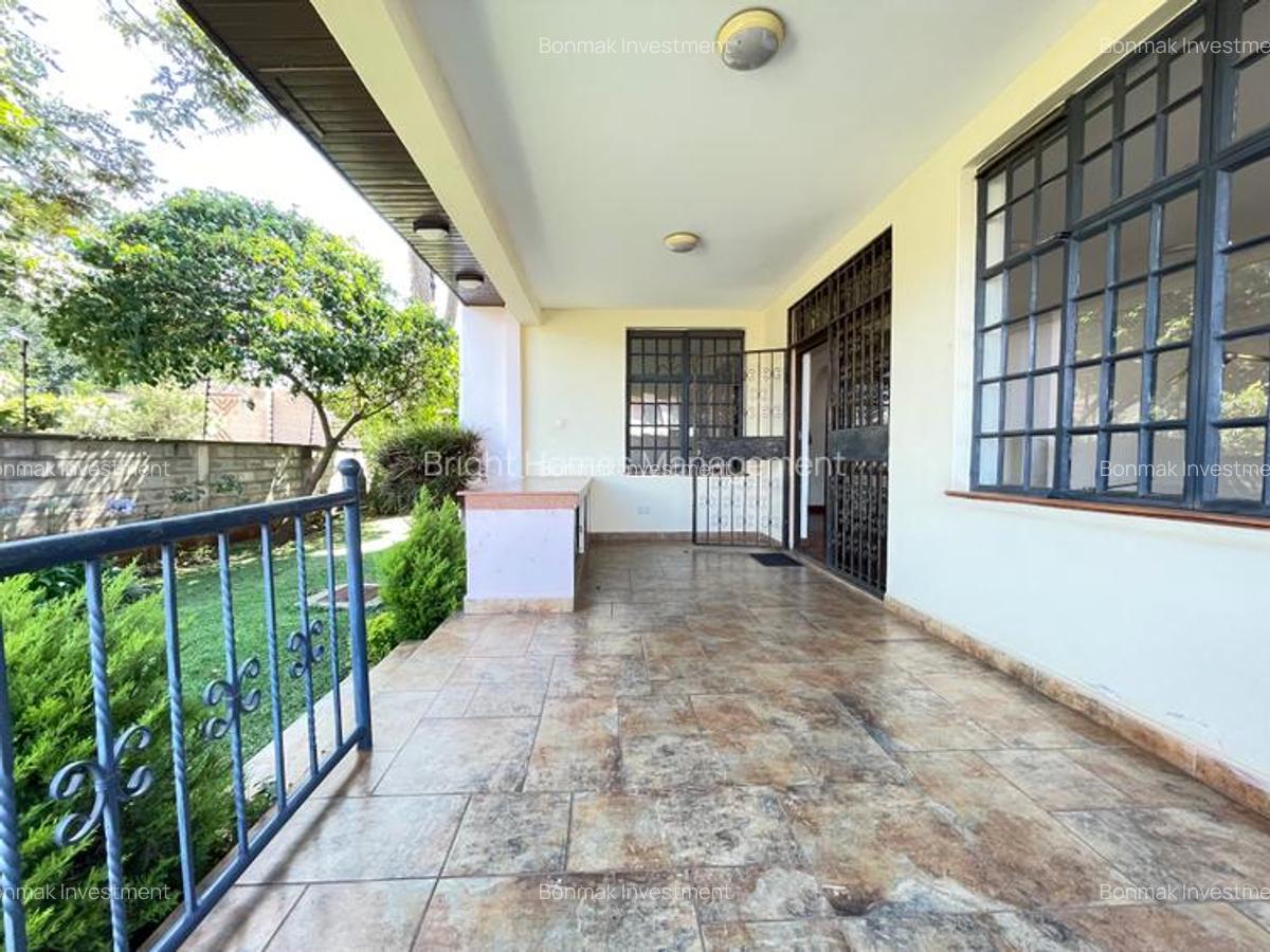 4 Bed Townhouse with En Suite at Convent Drive - 3