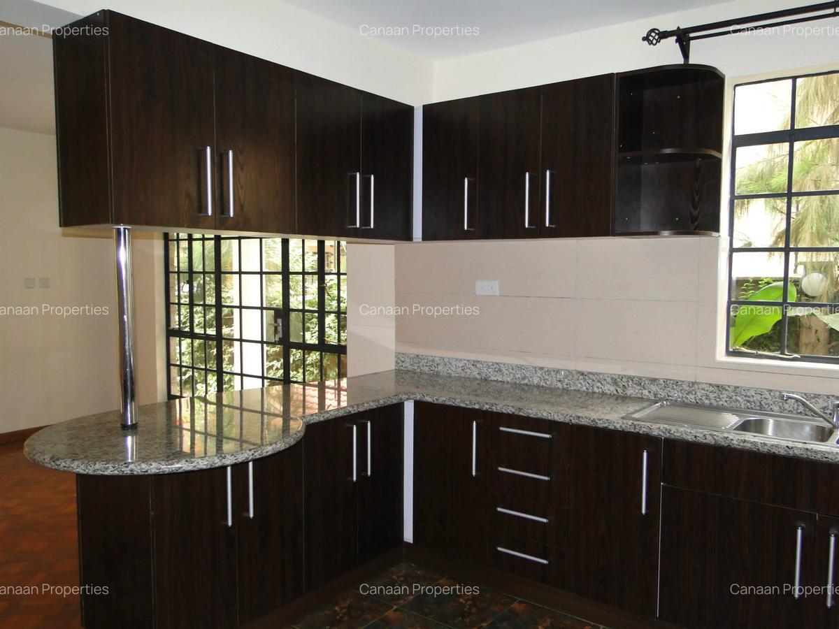 5 Bed Townhouse with Staff Quarters in Lavington - 6