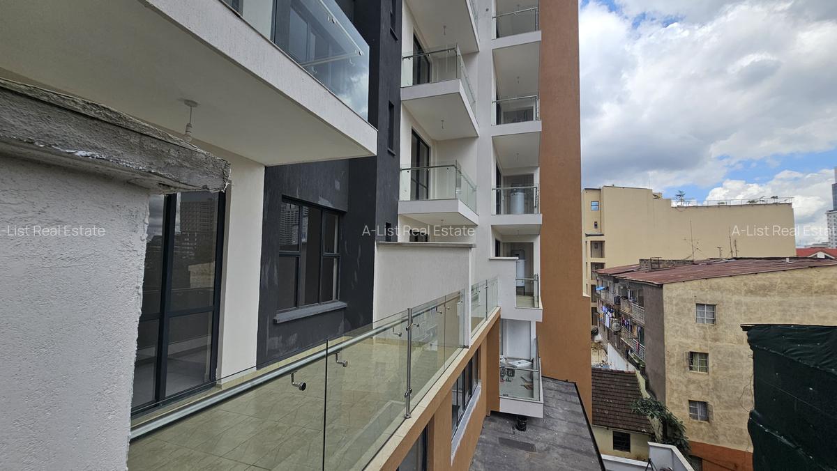 3 Bed Apartment with Gym at Parklands Road - 16