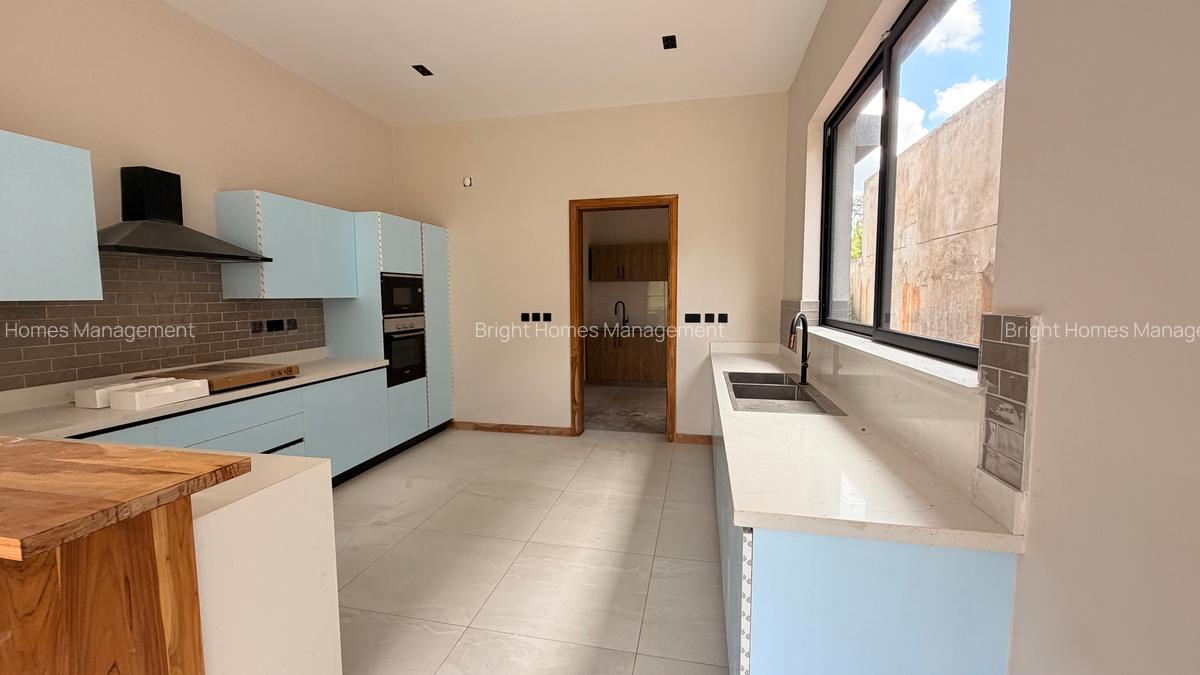 4 Bed Villa with En Suite in Loresho - 7