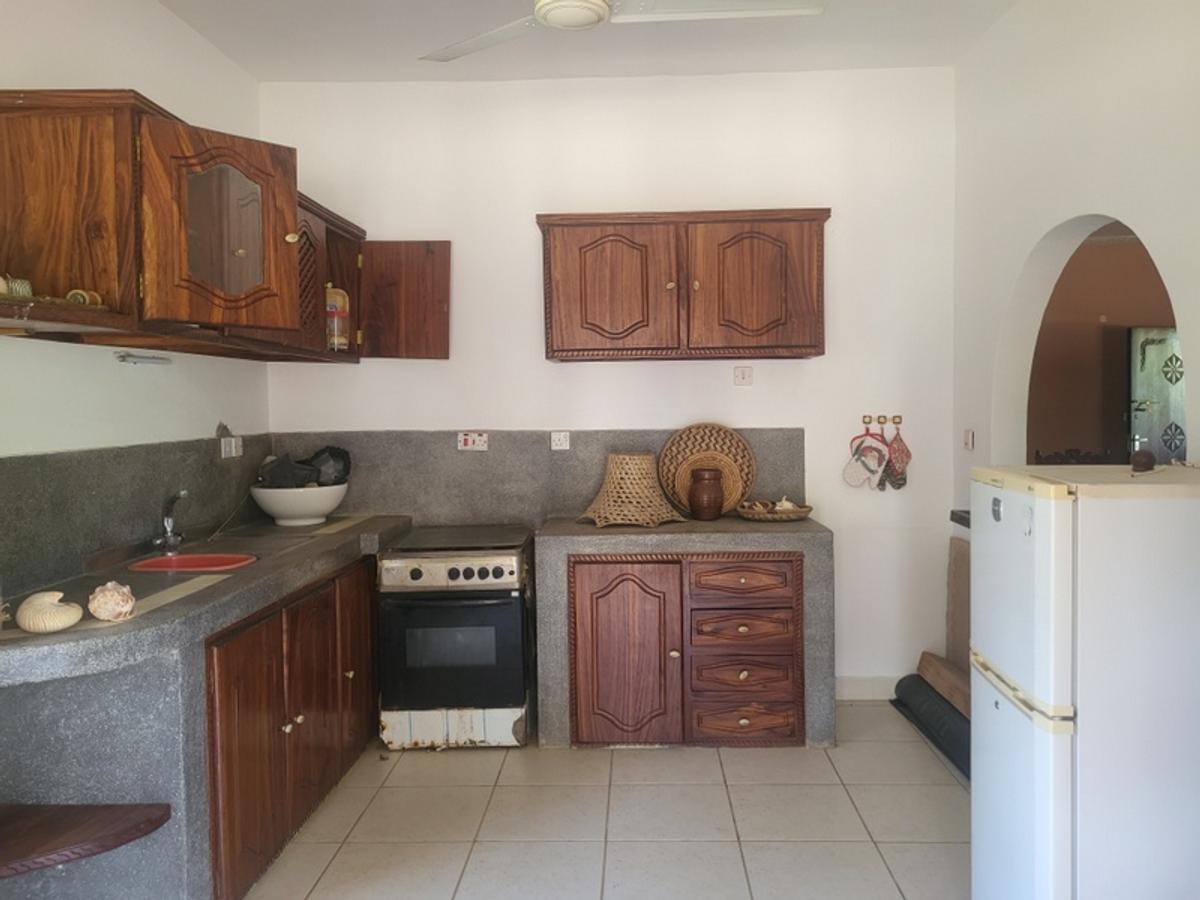 3 Bed House with Staff Quarters in Malindi - 10