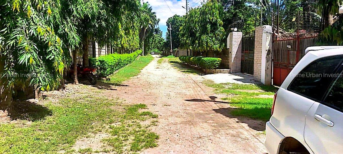 1,012 m² Residential Land at Sunset Paradise - 2