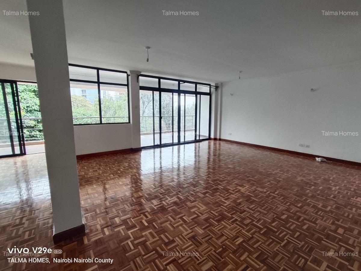 3 Bed Apartment with En Suite at Mpaka Road - 7