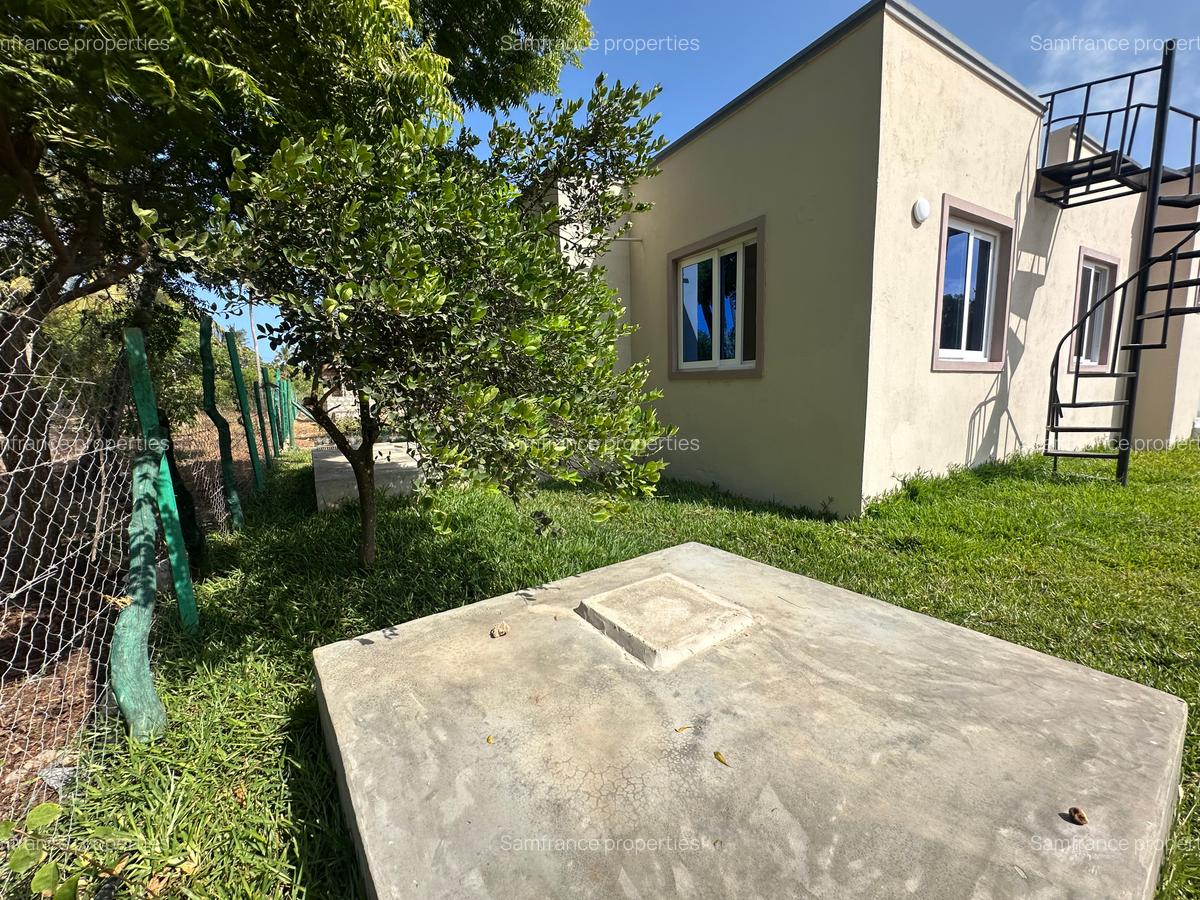 3 Bed Townhouse with Swimming Pool at Kilifi - 2