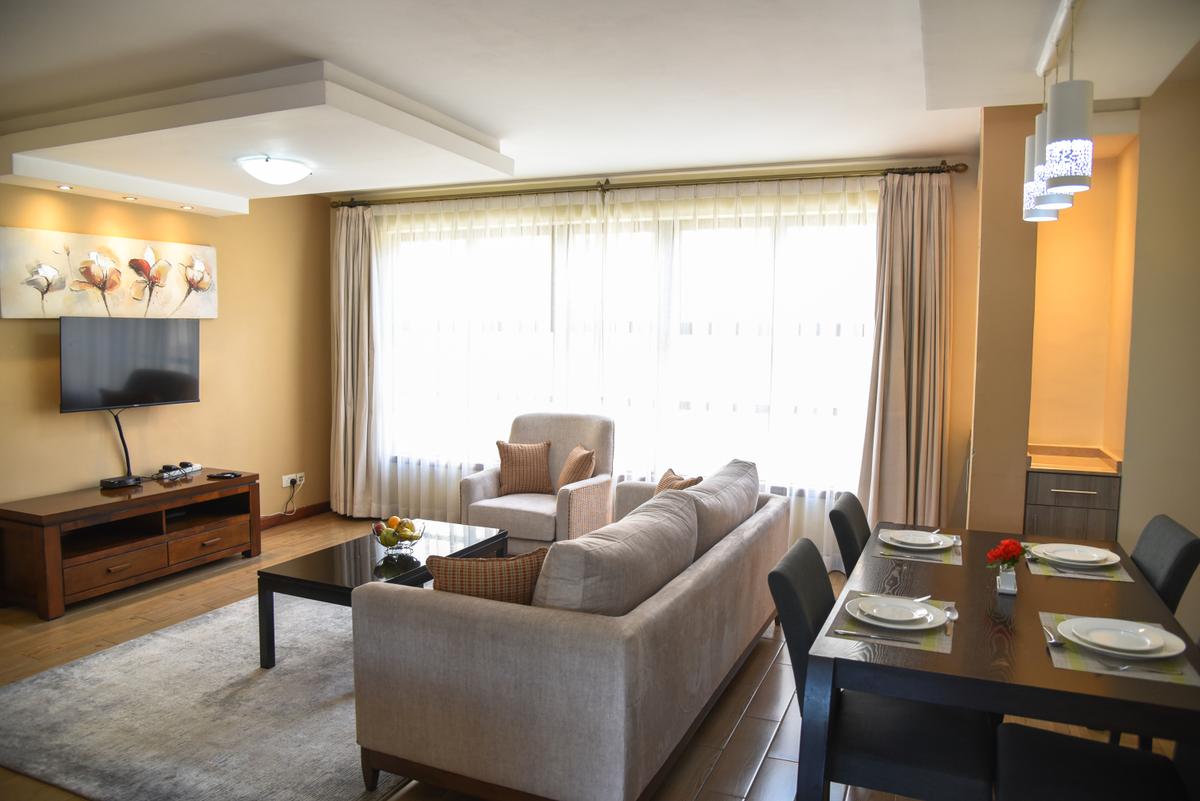 Serviced 2 Bed Apartment with En Suite in Kilimani - 9