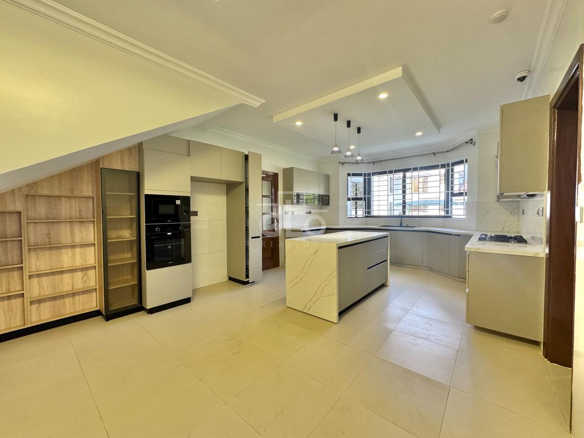 4 Bed House with En Suite in Karen - 9