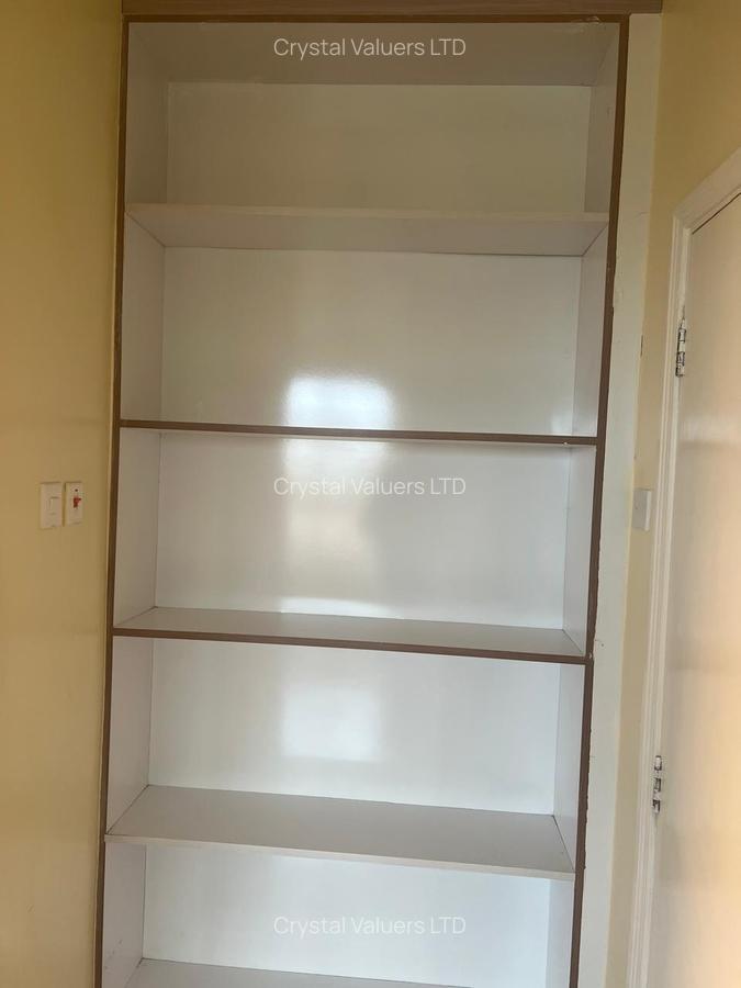 3 Bed Apartment with En Suite in Lavington - 9