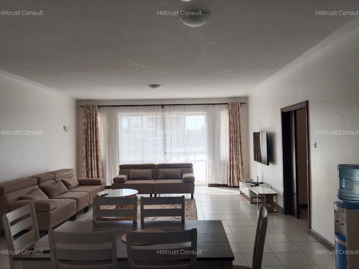 Furnished 2 Bed Apartment with En Suite in Brookside - 19