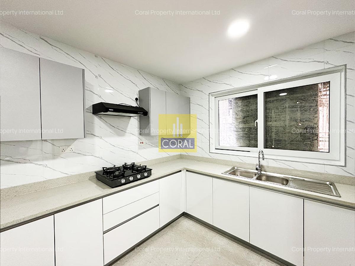 3 Bed Apartment in Parklands - 5