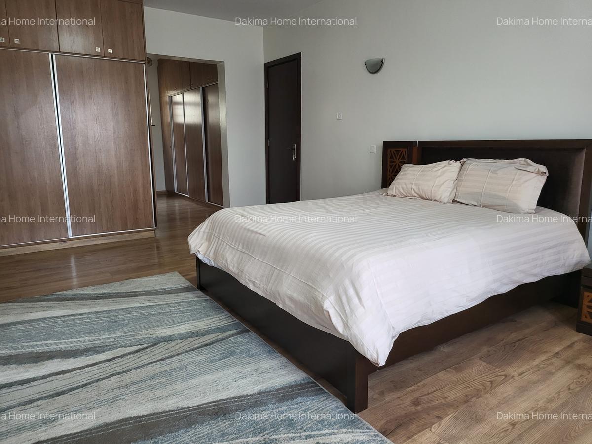 3 Bed Apartment with En Suite in General Mathenge - 12