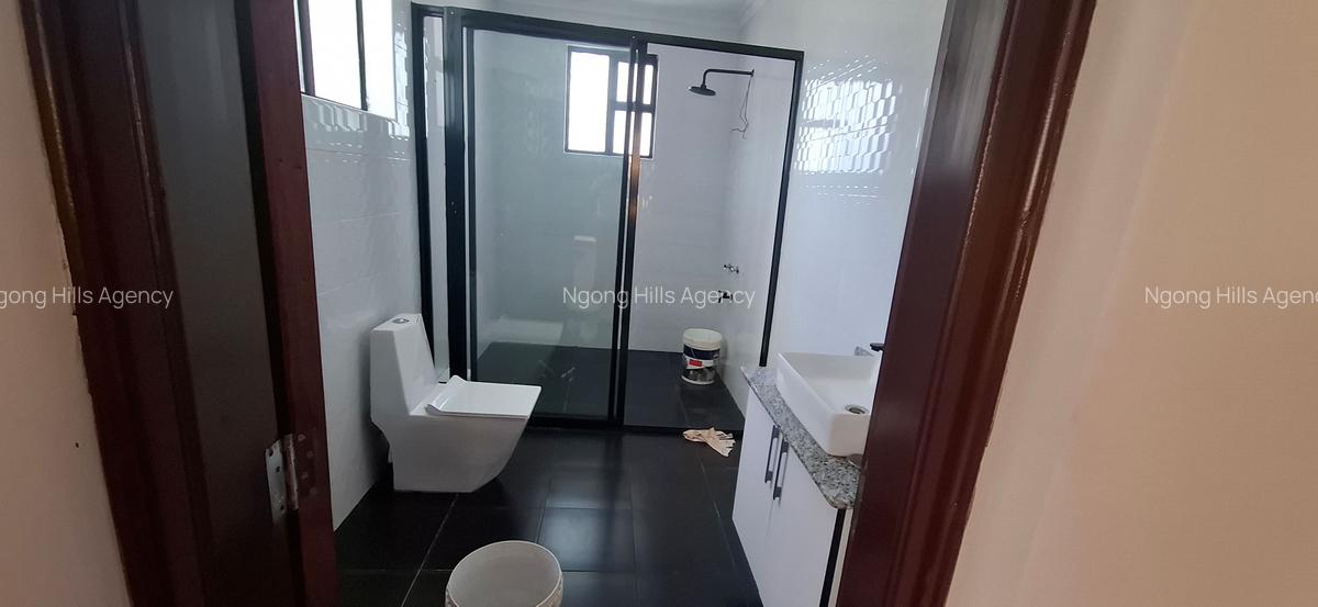 5 Bed Townhouse with En Suite in Ngong - 12