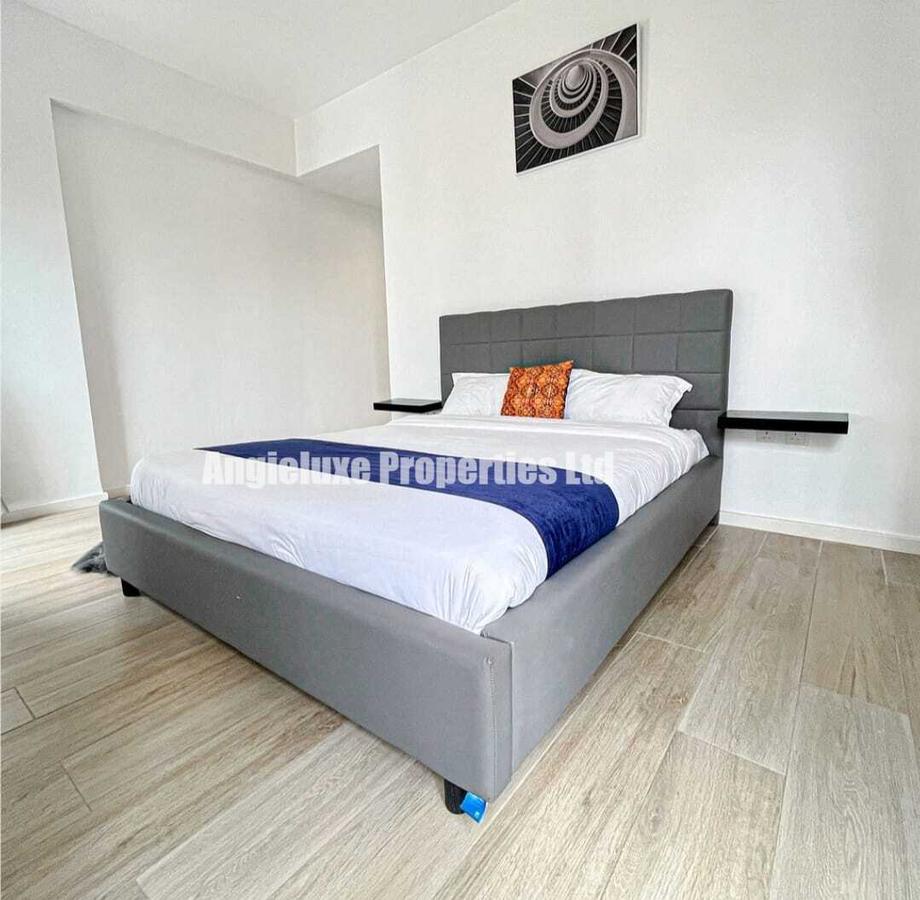 Serviced 2 Bed Apartment with En Suite at Riverside Drive - 12