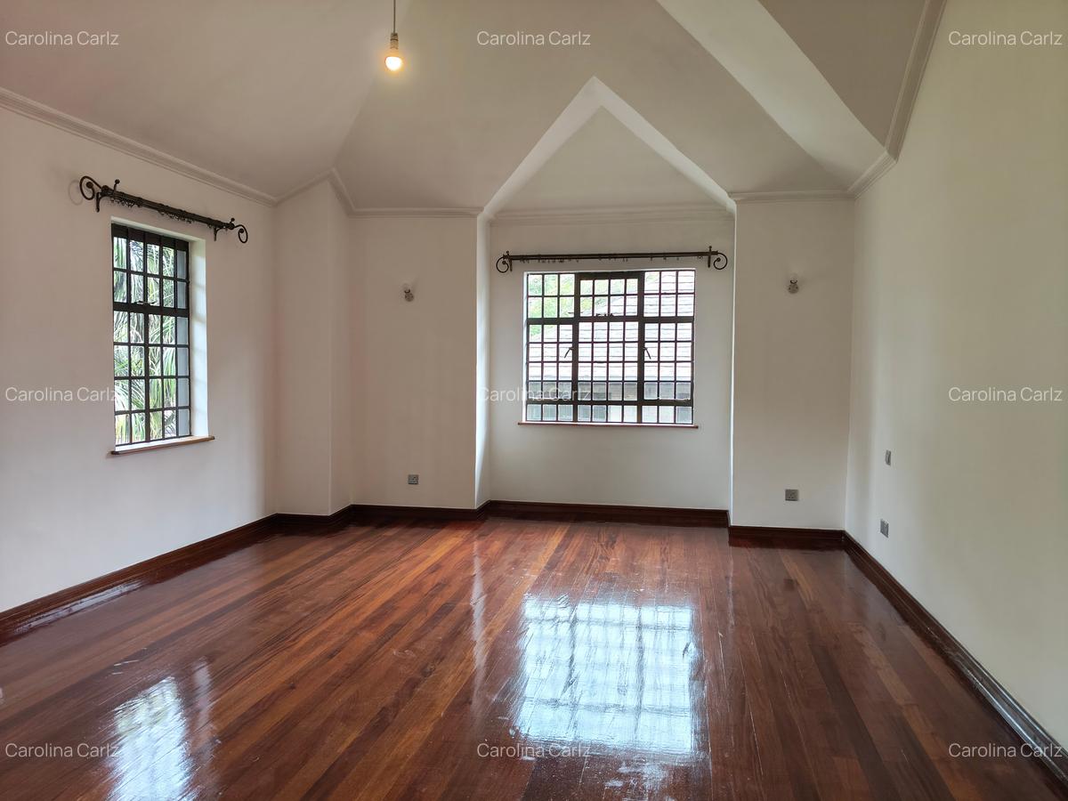 4 Bed Townhouse with En Suite at Peponi Road - 14
