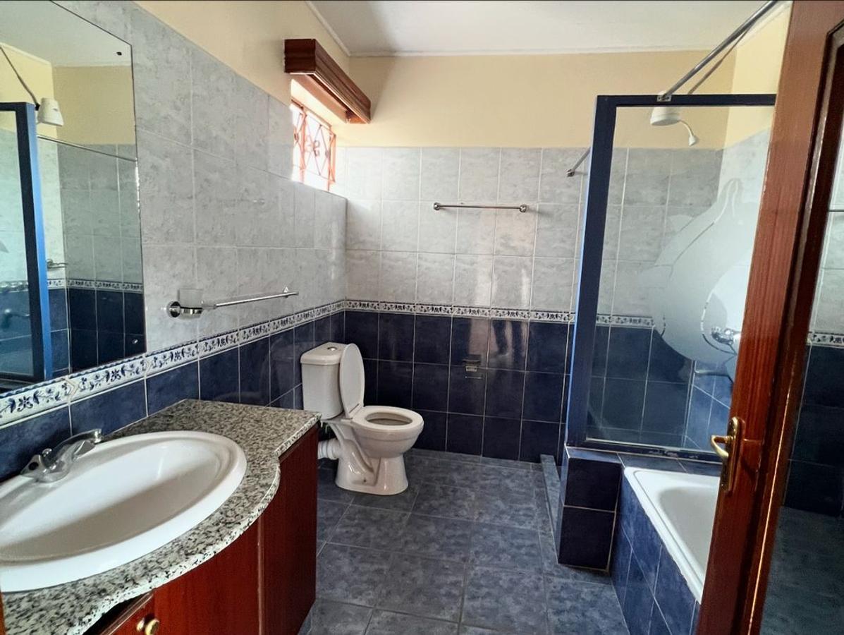 4 Bed Townhouse with En Suite at Musa Gitau Road - 7