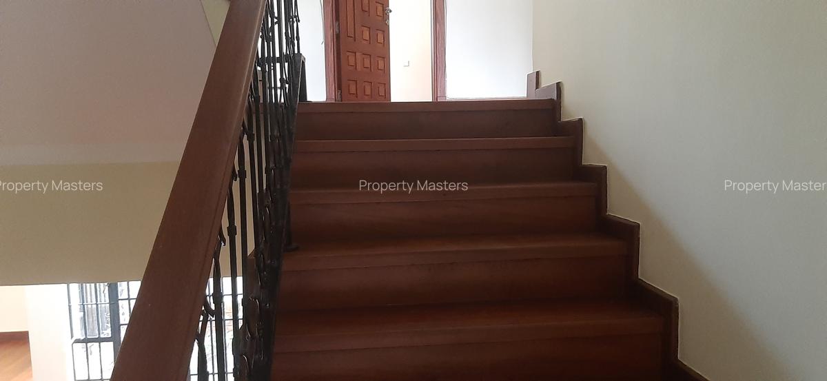 5 Bed Villa with En Suite at Loyangalani Drive - 11