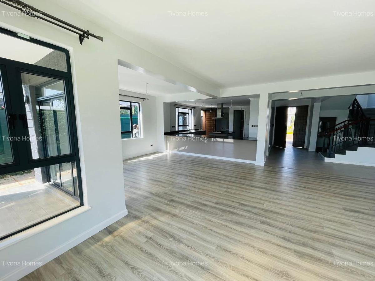 5 Bed Townhouse with En Suite in Runda - 13