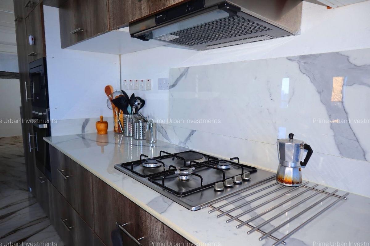 4 Bed Villa with En Suite at Watamu Beach - 10