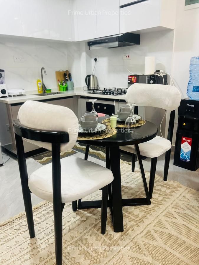 Serviced 1 Bed Apartment with En Suite in Westlands Area - 5