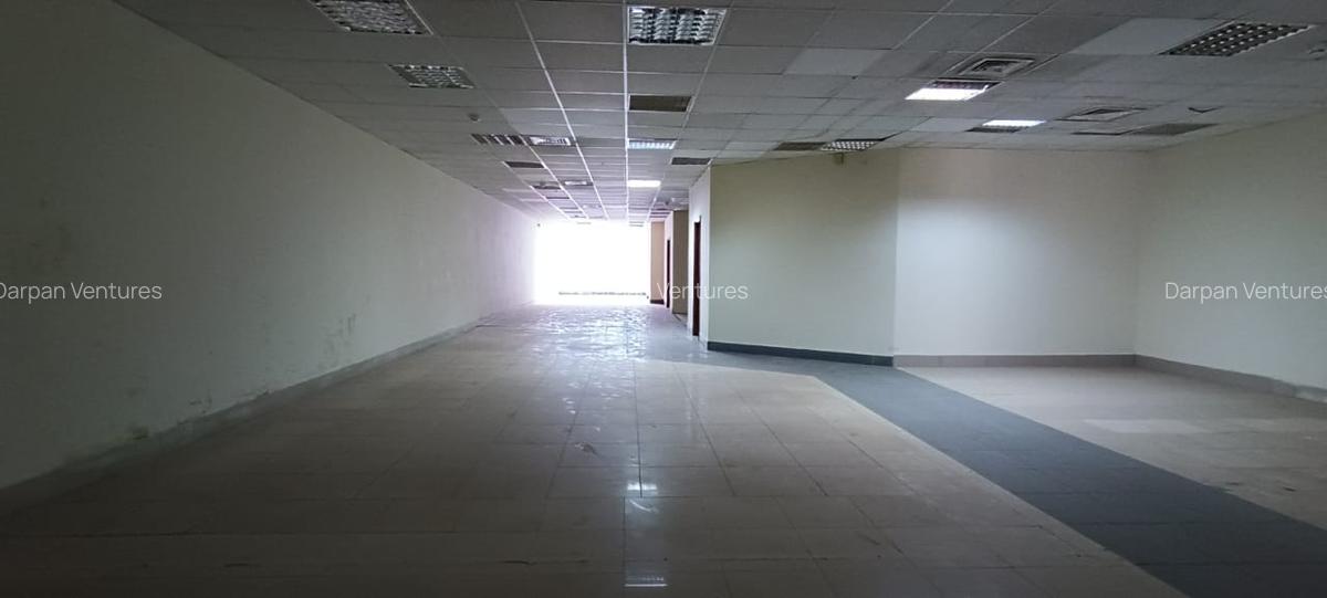 5,000 ft² Commercial Property with Parking in Nairobi CBD - 3