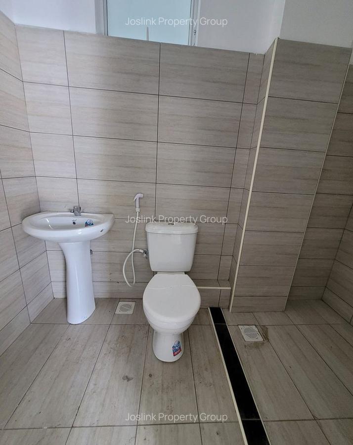 1 Bed Apartment with En Suite in Mtwapa - 11