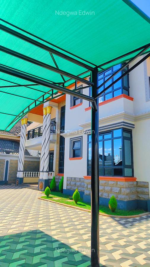 5 Bed House with En Suite at Golfview - 5