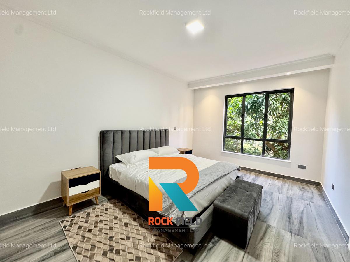 Furnished 1 Bed Apartment with En Suite in Brookside - 12