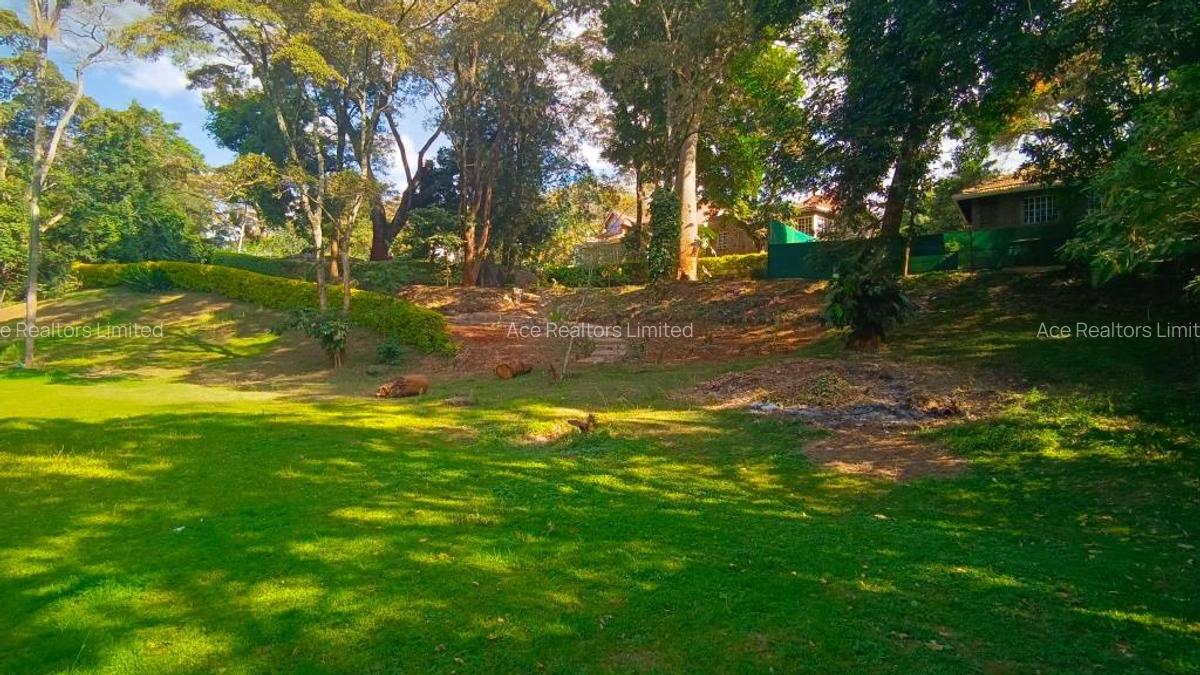 6 Bed House with En Suite at Old Muthaiga Golf Club Nairobi - 8