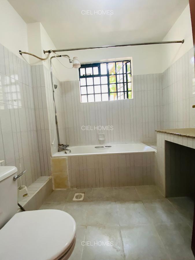 3 Bed Apartment with Swimming Pool at Chania Avenue - 17