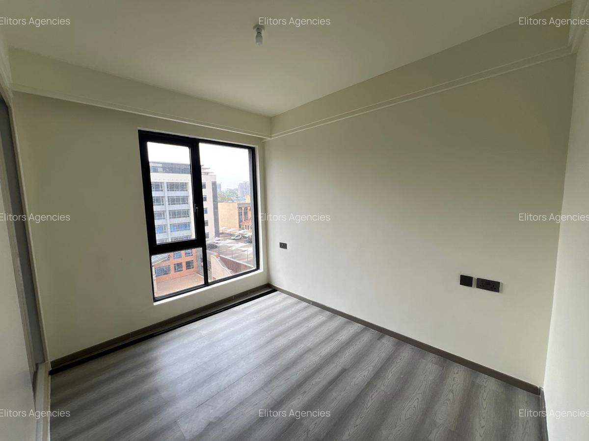 2 Bed Apartment with En Suite at Westlands Road - 13