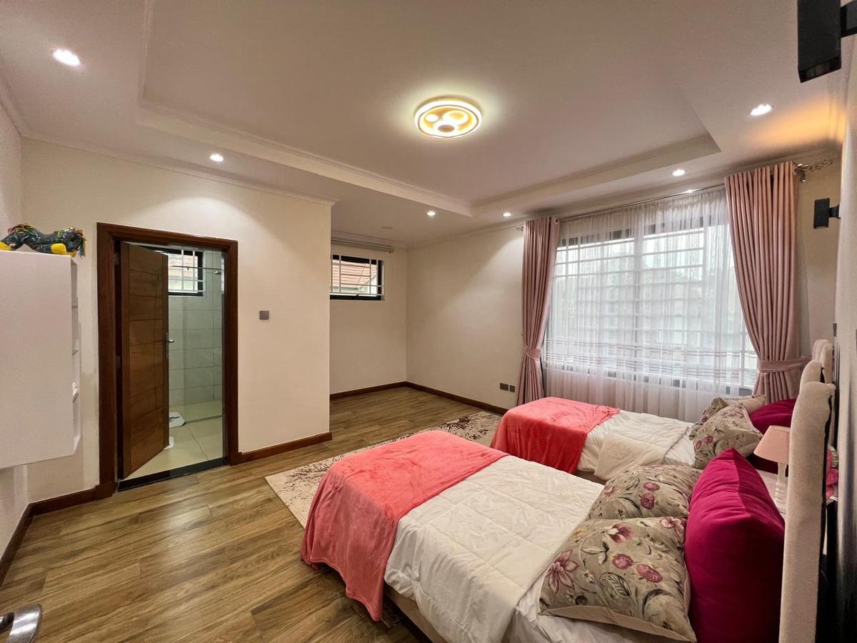 4 Bed Villa with En Suite in Runda - 14