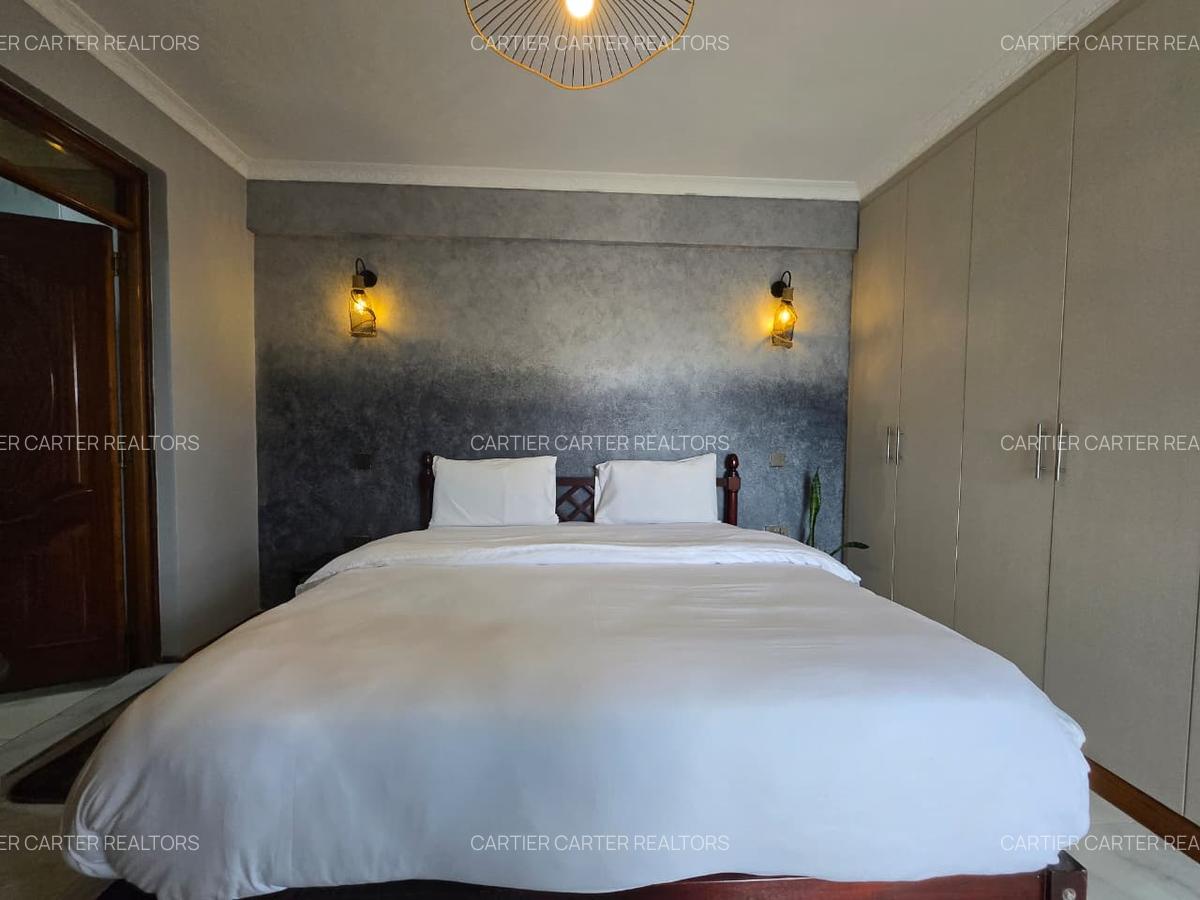 2 Bed Apartment with En Suite at School Lane - 6